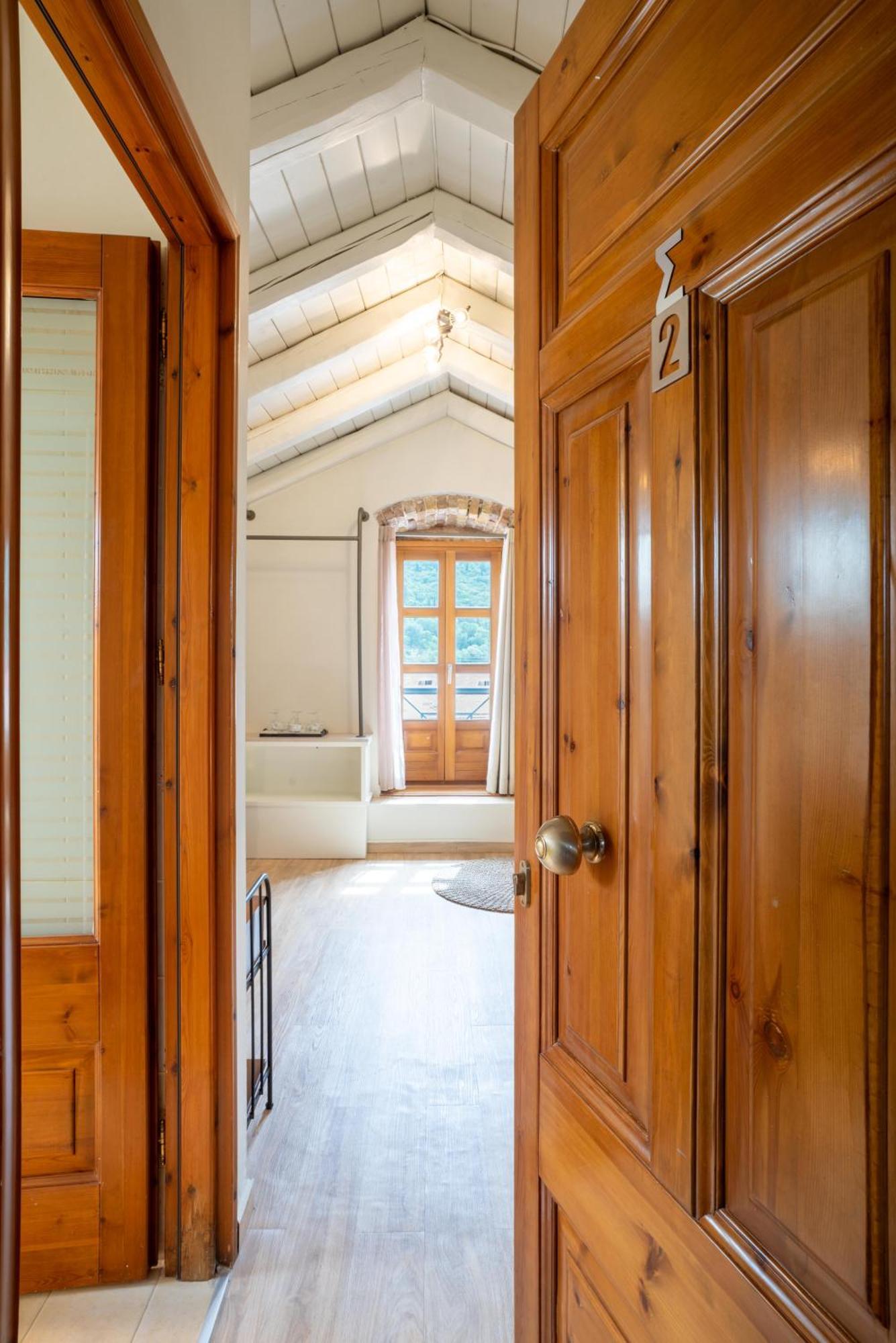 Authentic Suites In Fiscardo Фискардон Экстерьер фото